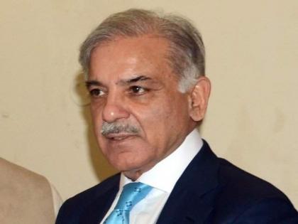 رئيس وزراء حكومة إقليم البنجاب الباكستاني يعرب عن حزنه العميق على خسائر الأرواح جراء حادث سير قرب مدينة "لودهران بإقليم البنجاب