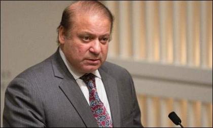 رئيس الوزراء الباكستاني يتلقى ترحيبا حارا لدى وصوله باكو