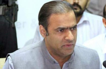 وزير الدولة للطاقة والمياه الباكستاني يصف إغلاق إسلام آباد في 2 نوفيمبر من قبل حركة الإنصاف الباكستانية بأنه الجهوم على البلاد