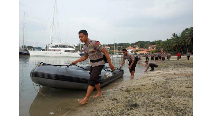 Hopes fade for 44 missing after Indonesian boat accident 