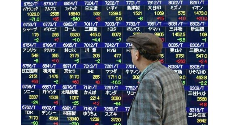 Most Asian markets extend losses as US vote approaches 