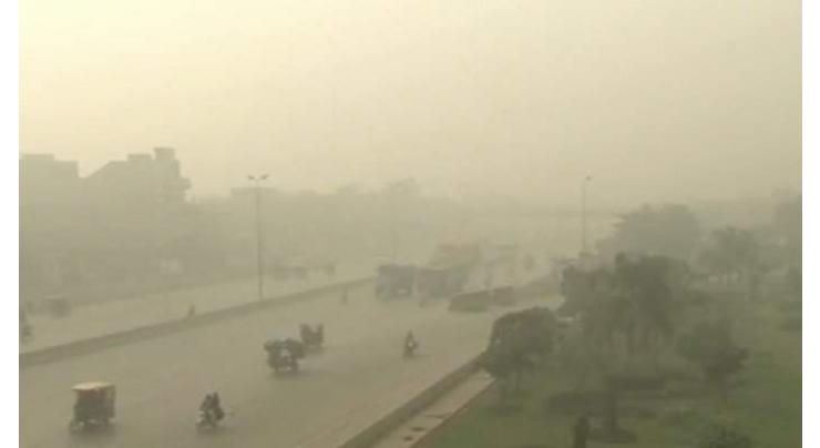 Heavy smog claims 17 lives in Punjab 