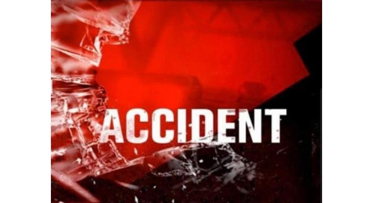 Two died, four injured in road accident 