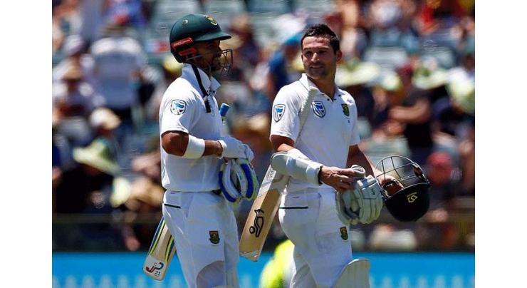 Cricket: South Africa 183-2 against Australia at lunch 