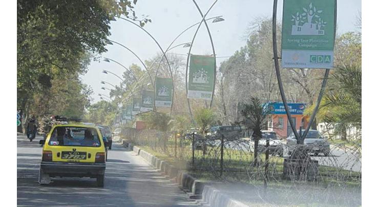 Body found in green belt along Islamabad Expressway 