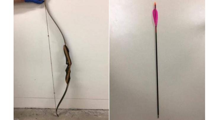 Burglar shot in buttocks with bow and arrow in Australia 