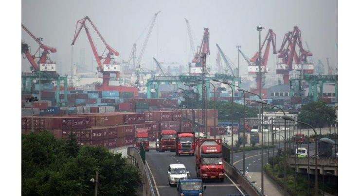 China exports drop a seventh-straight month in October 