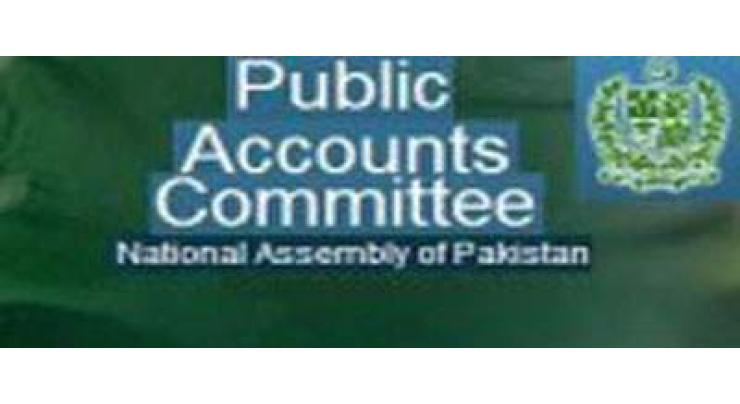 Cases' weak pursuance causes Rs 400 bln loss to exchequer: PAC informed 