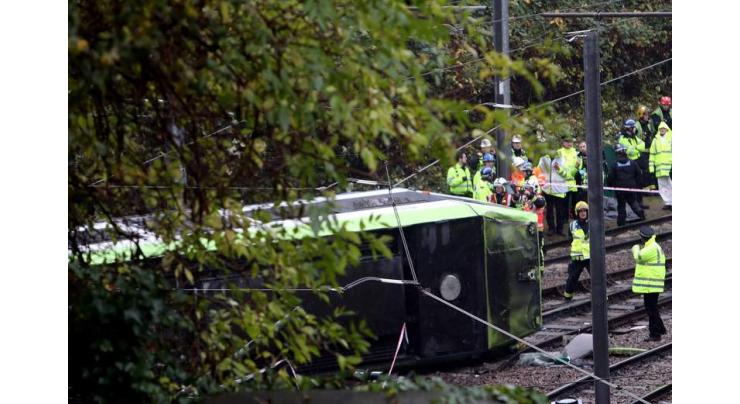 Five killed in London tram derailment: police 