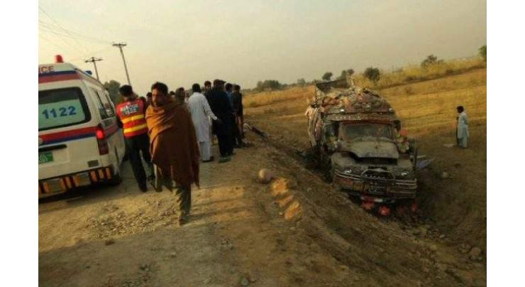 24 injured as bus overturned near Jehlum 