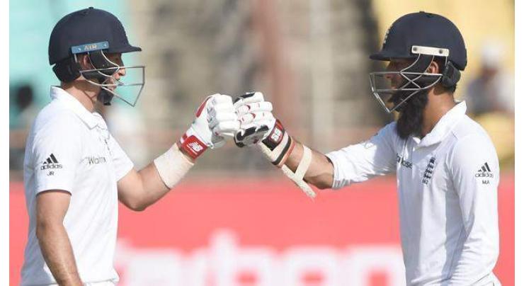 Cricket: England in driver's seat in first India Test 