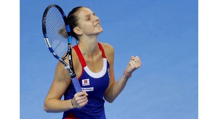 Tennis: Pliskova gives Czechs edge with 16-14 final set win 