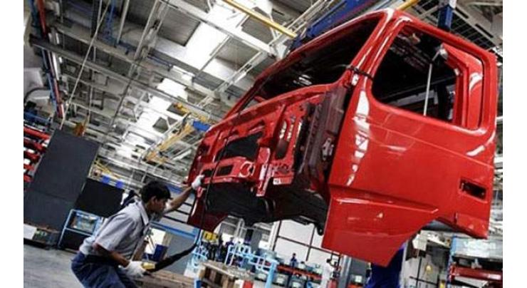 Production of buses, trucks increase 63%, 60% in two months 