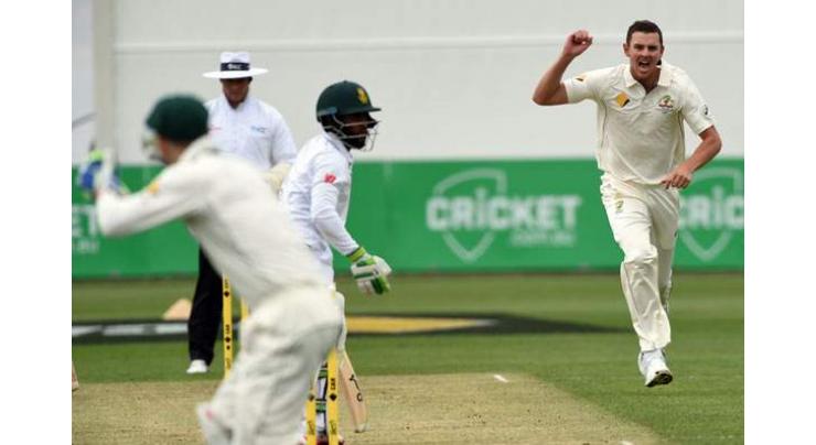 S. Africa all out for 326, lead Australia by 241 