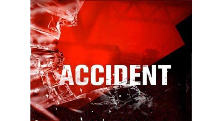 One killed, six hurt in seperate accidents 