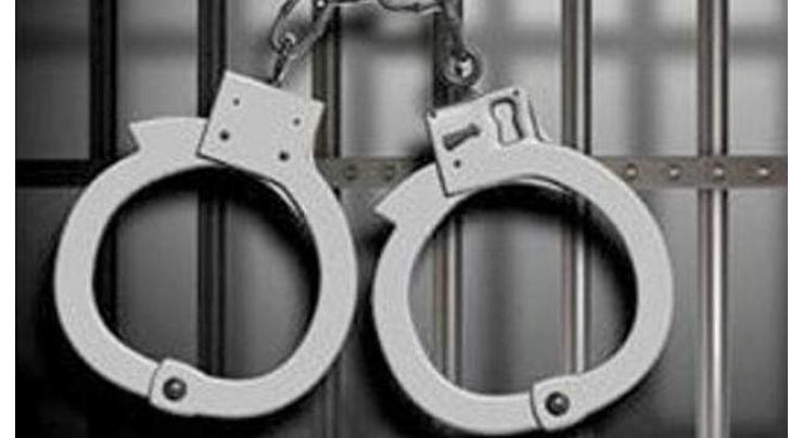 Police arrest three drug-sellers 
