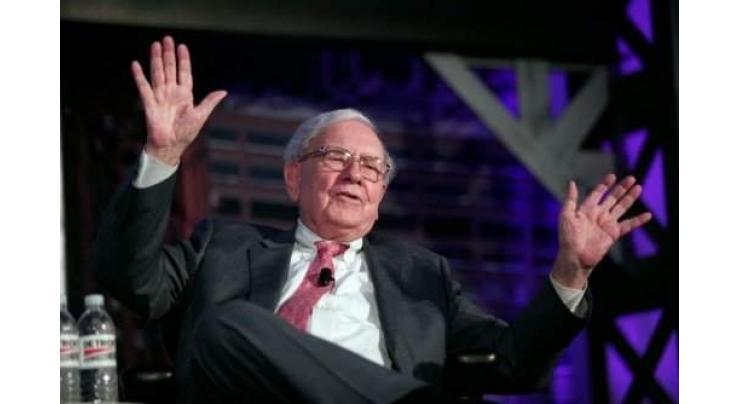 Billionaire Warren Buffett invests in 3 big US airlines 