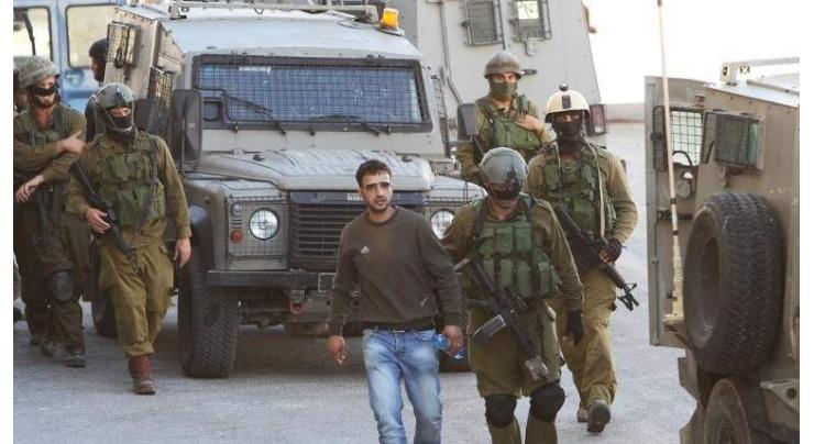Three Palestinians injured in Israeli raid in Ramallah 