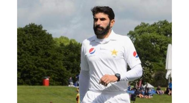 Misbah suspended for one Test for second minor over-rate offence 