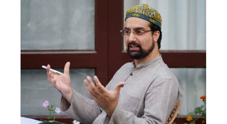 Mirwaiz denounces reign of terror unleashed by Indian forces in 