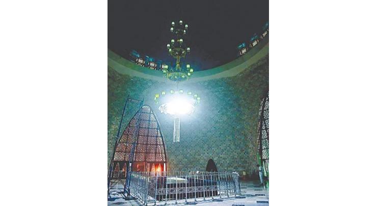 Quaid's mausoleum to get new 24k gold chandelier tomorrow 