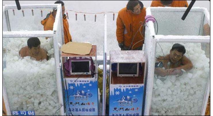 A blood freezing contest held in Chinese province Hunan, one of the competitor sets world record