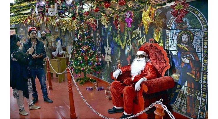 Special Christmas Train reaches Karachi 