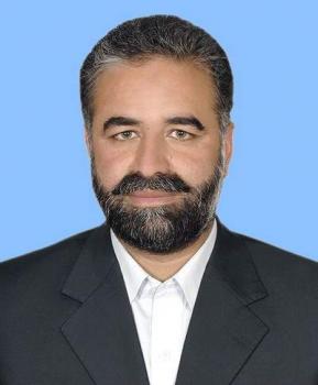 نائب لرئيس الجمعية الوطنية الباكستاني يعزي في وفاة والدة الصحفي نويد اظهر