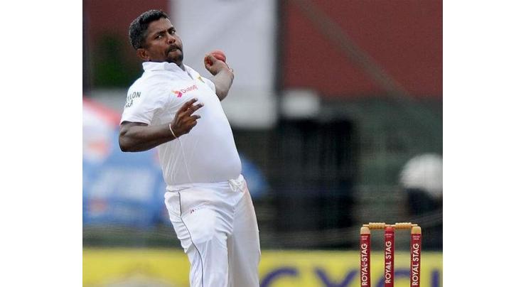Herath keeps pressure on South Africa 