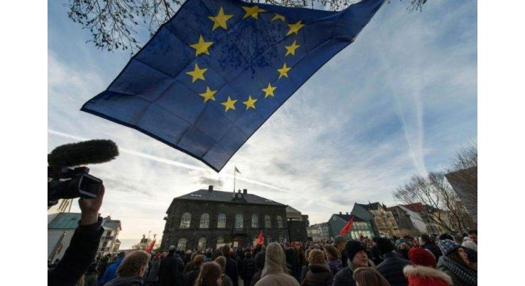 Iceland centre-right parties to seek EU referendum 