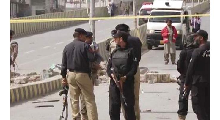 Five policemen, woman among 15 persons injured in IED blast 