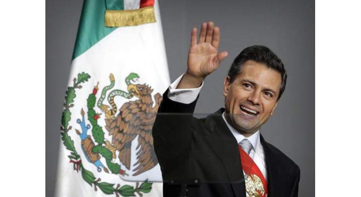 Mexican leader defends fuel price hike 