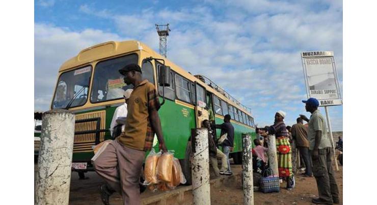 Zimbabwe bans street food over typhoid, cholera fears 