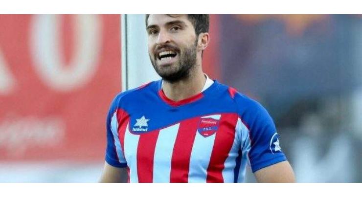 Football: Iran's Ansarifard joins Olympiakos 