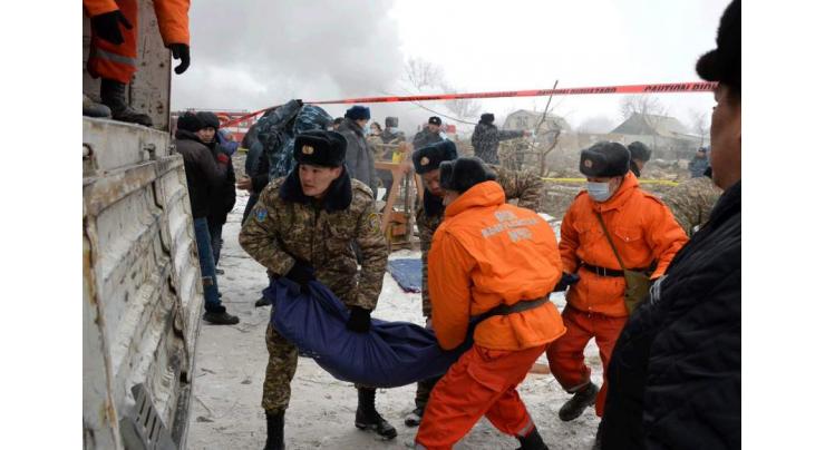 Kyrgyzstan recovers bodies from plane crash site 