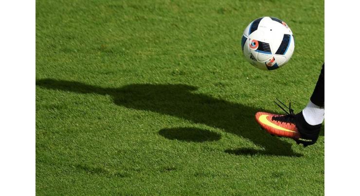 Football: FA examine retrospective diving ban - report 