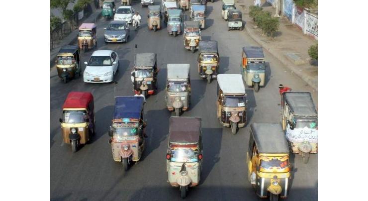 Rickshaw drivers hold protest 