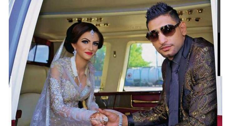 "Pick me or your family": Faryal Makhdoom's ultimatum to boxer Amir Khan
