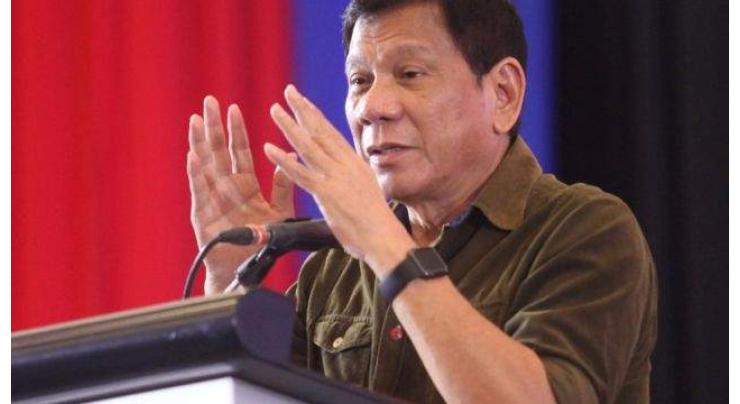  Philippines' Duterte vows to kill more in drug war, use military 