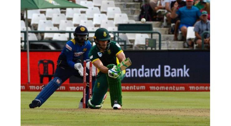 Cricket: Du Plessis dazzles as South Africa post 367-5 