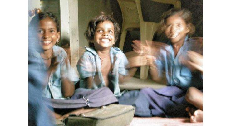 8 non-formal basic education centers provide free edu to 248 nomad children 