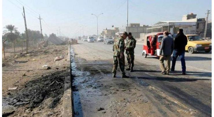Car bomb blast kills three in central Baghdad: medics 