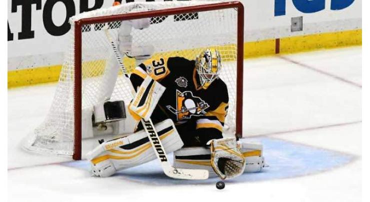 NHL: Defending champion Penguins move one win from finals 
