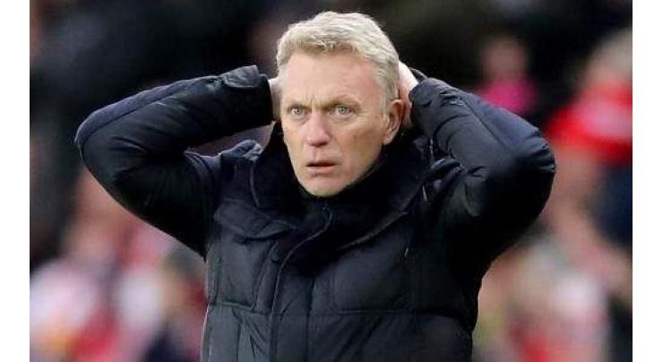 Football: Moyes resigns as Sunderland manager - club 