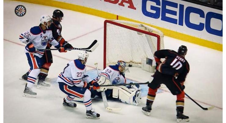 Ice Hockey: Sissons hat-trick as Nashville sink Ducks to reach final 