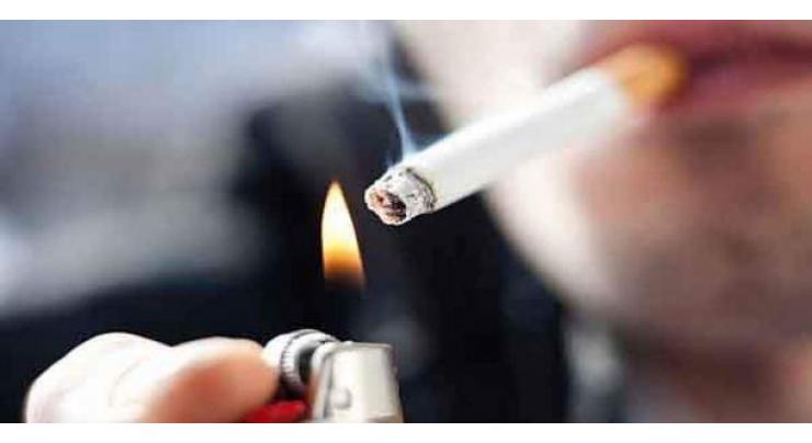 Smokers vastly underestimate harm of smoking few cigarettes a day 