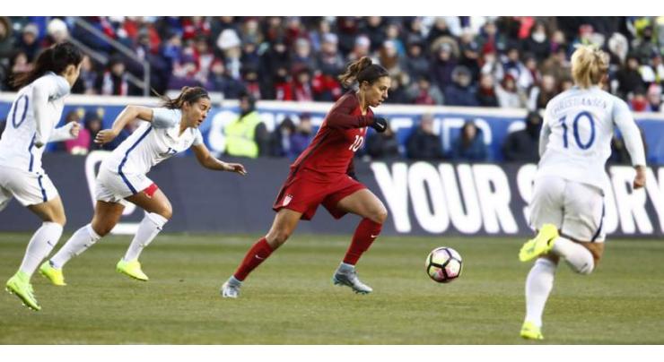 Football: US women back atop FIFA standings 