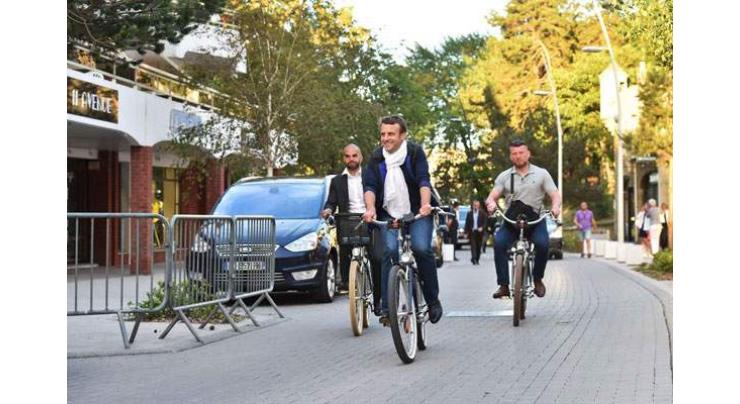 Cycling: French president Macron to visit Tour 