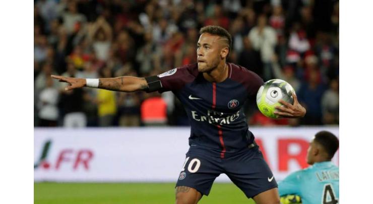 Football: Neymar scores on home PSG debut 