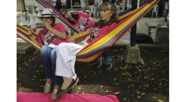 Colombians combat stress with 'Day of Laziness' 